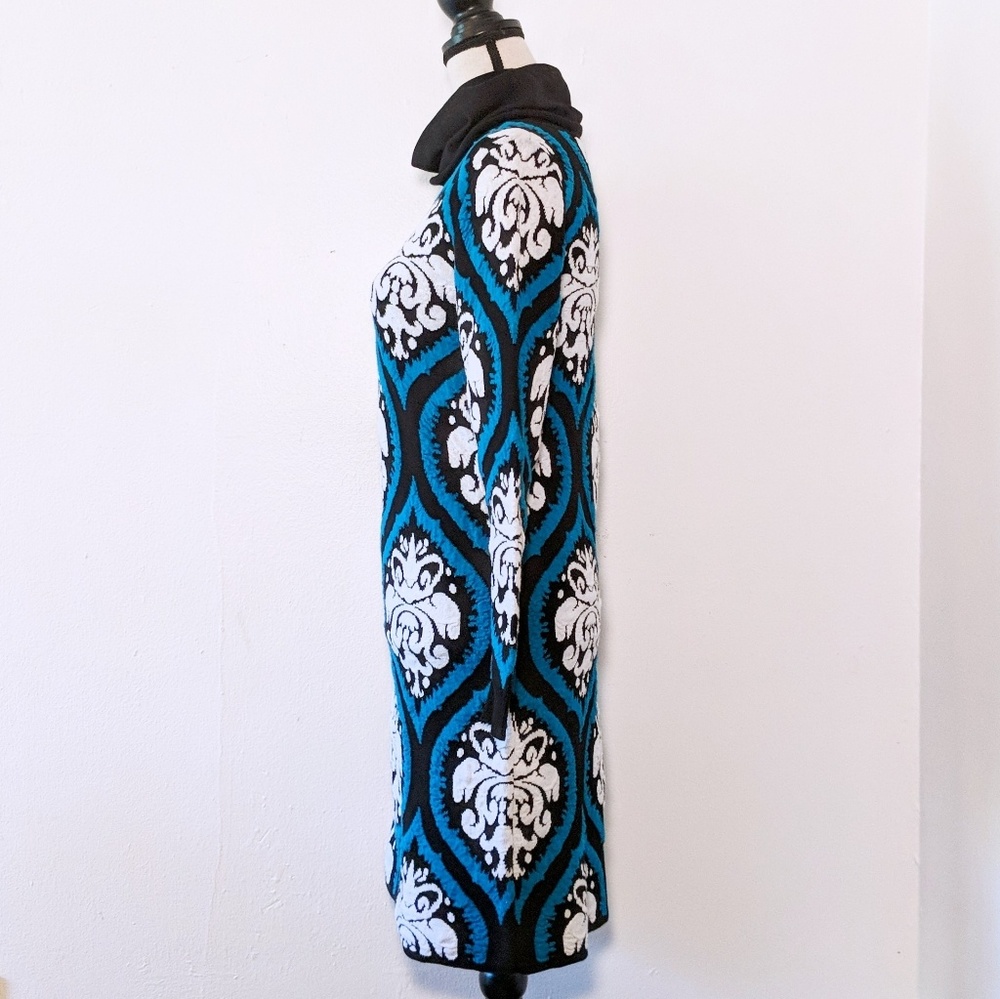 ❄️ Removing 1/1❄️NWT YukaParis Sweater Dress - Picture 3 of 4